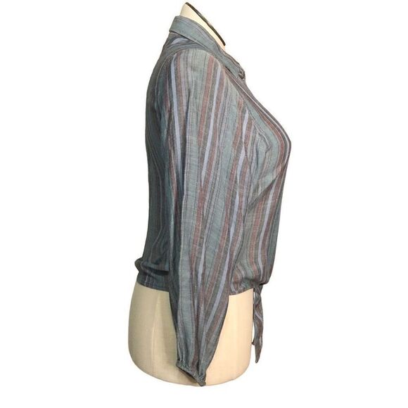 American Eagle Women’s Lightweight Striped Button Down Blouse Size XS - Picture 5 of 6